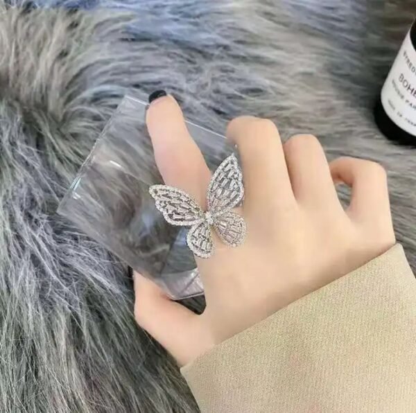 Inexpensive Moissanite Rings - Image 3