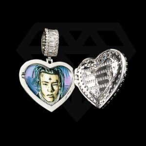 Heart Necklace with Picture Flip Cover