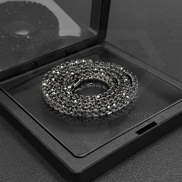 Elegant Black Alloy Rhinestone Tennis Necklace - Image 3