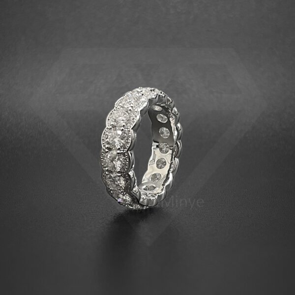 Fine Jewelry Ladies Round Cut Diamond Eternity Wedding Band Ring in 14 kt White Gold Ring MYBR23638
